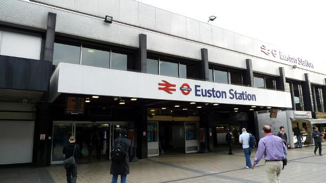 Przechowalnia bagażu Euston Station