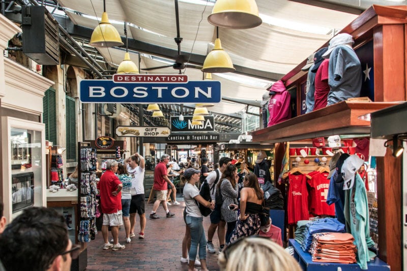 Luggage storage Faneuil Hall