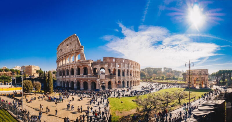 luggage storage colosseum