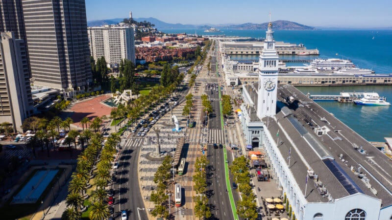 Store your luggage around the embarcadero and enjoy San Francisco Hassle free