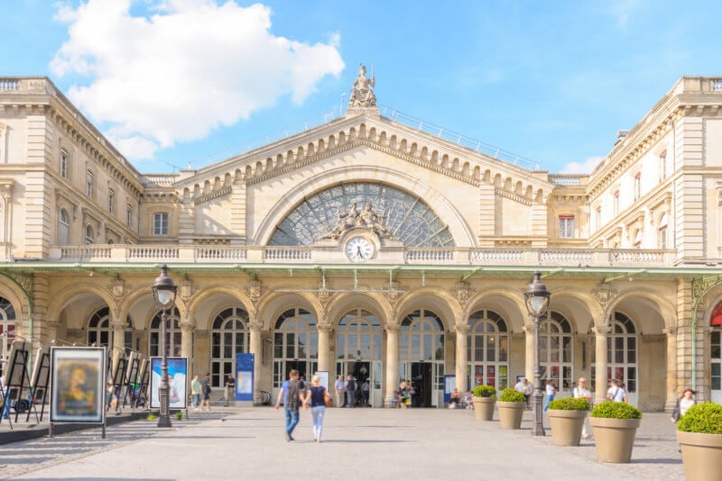 Store your luggage near Gare de L´est 