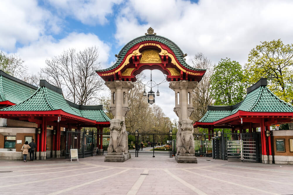 Luggage Storage Berlin Zoo - 7 days a week - from €1/hour