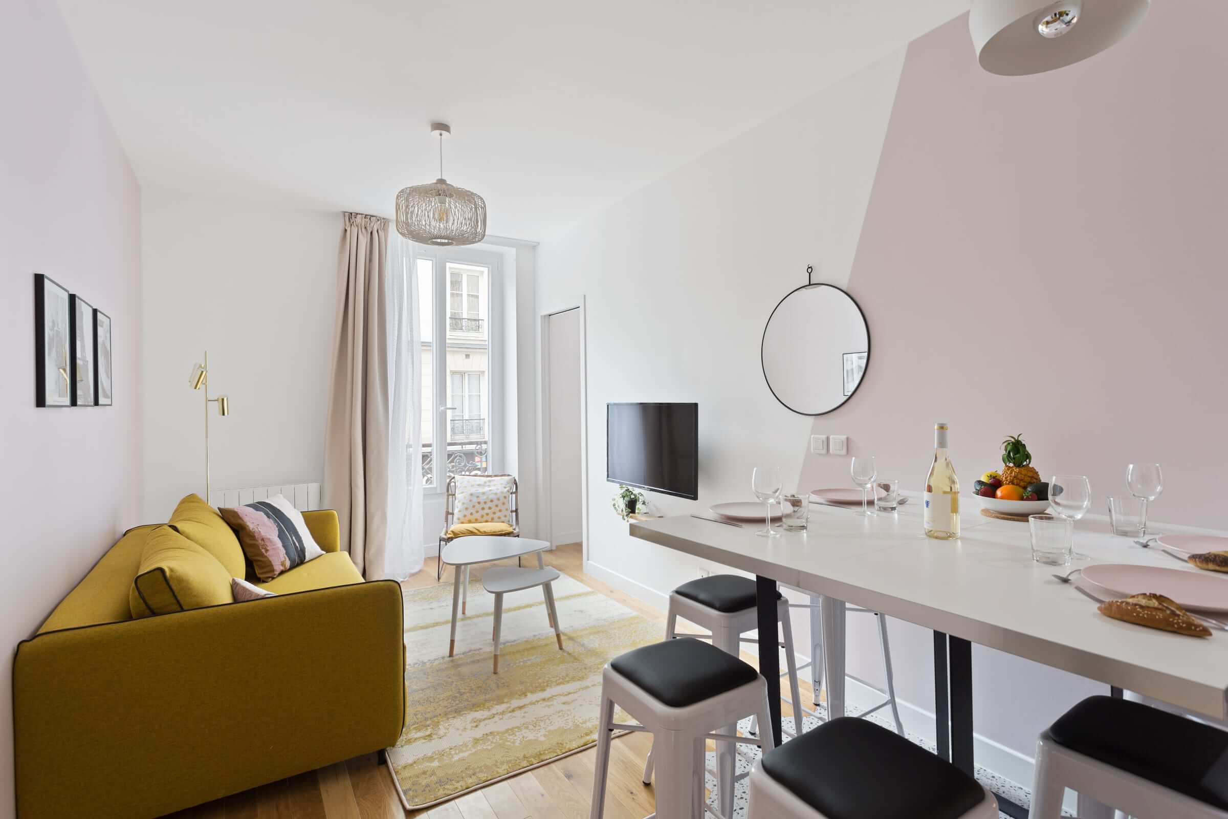 Book Paris Bnb Apartment Bastille GuestReady Living Room _ Table Setup