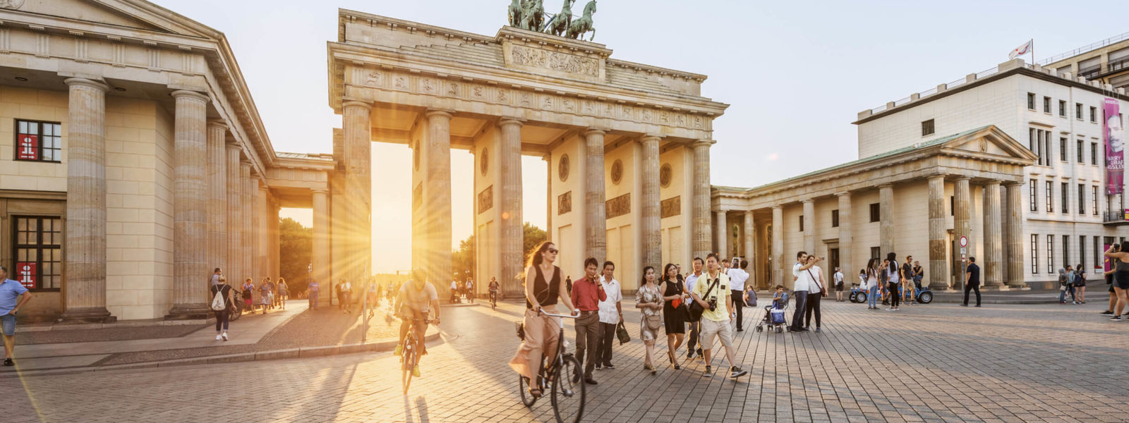 Consigna de equipaje en Brandenburg Gate