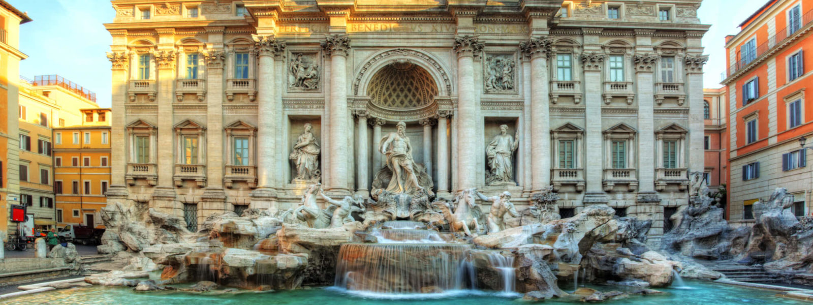 Gepäckaufbewahrung Trevi Fountain