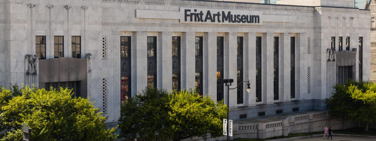 Przechowalnia bagażu Frist Art Museum