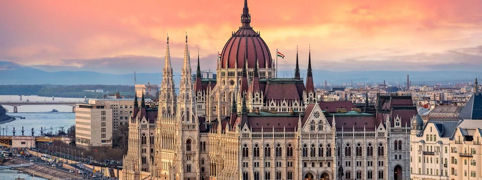 Your 2023 Guide about Finding Luggage Lockers and Storage in Budapest