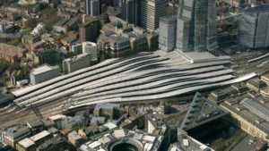 London Bridge Station luggage storage