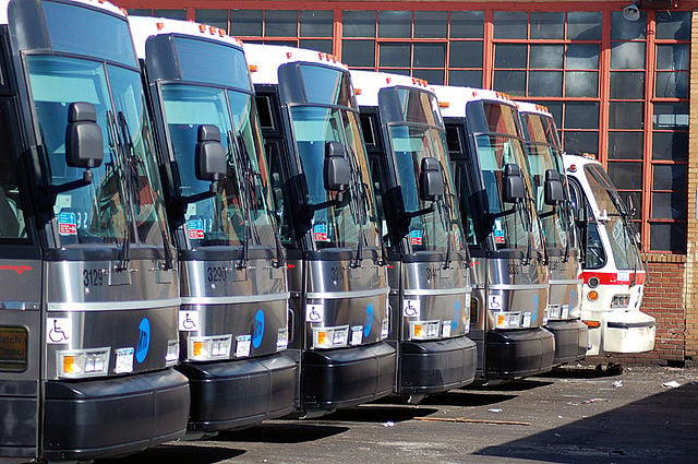 Bagageopbevaring MTA New York City Transit – LaGuardia Bus Depot