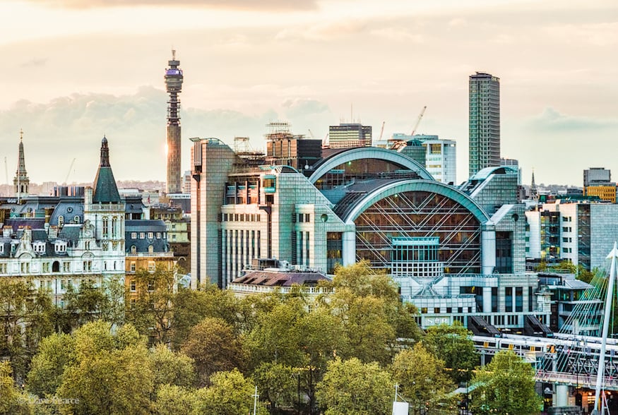 Consigna de equipaje en Charing Cross Station