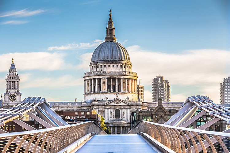 Depósito de Bagagem St Paul’s Cathedral