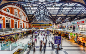 liverpool street statoin luggage storage 